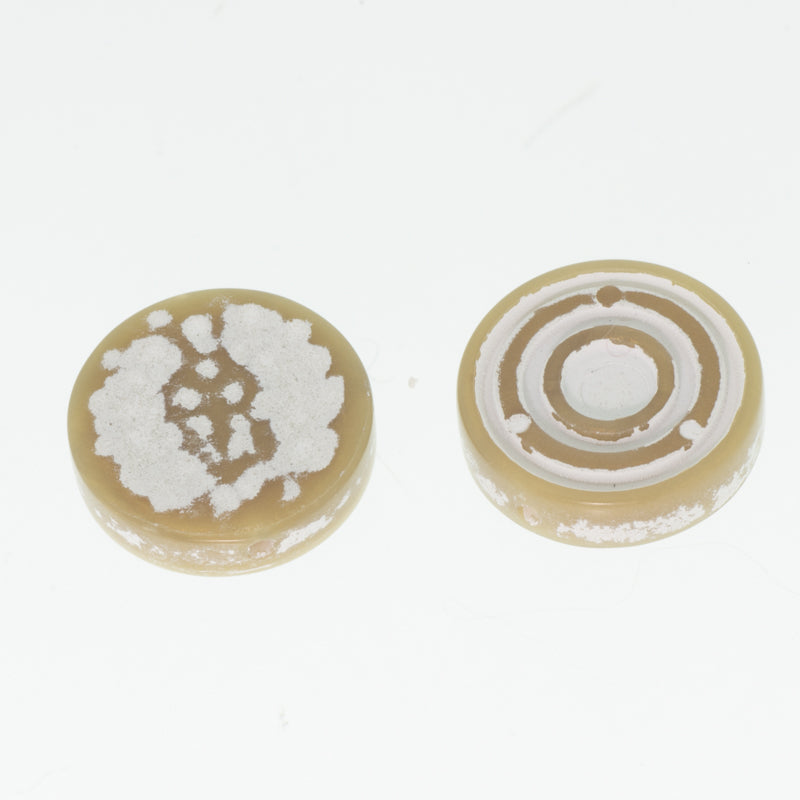 プラスチックビーズ