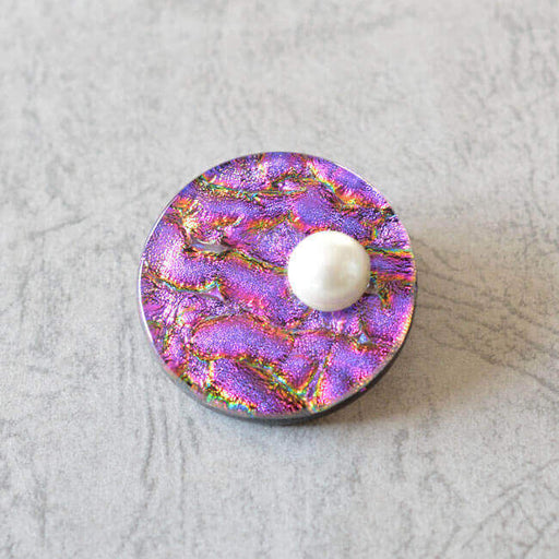 ハンドメイドの無料レシピ「ダイクログラスのブローチ（パープル）」