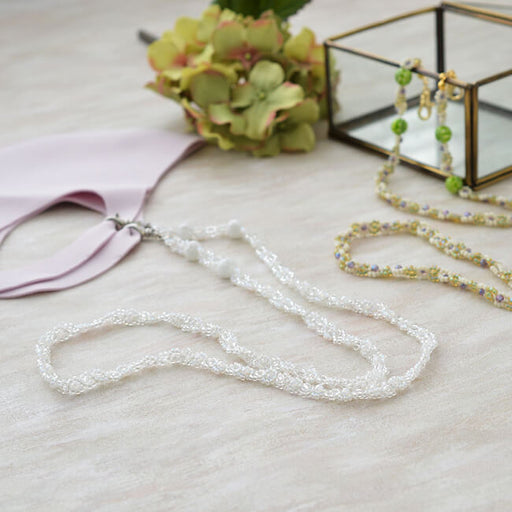 ハンドメイドの材料紹介「「ホワイトデージーのマスクホルダー」の材料」