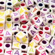 イニシャルビーズ （A）