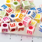 イニシャルビーズ （E）