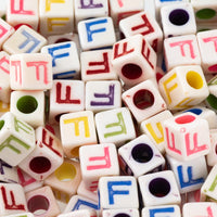 イニシャルビーズ （F）