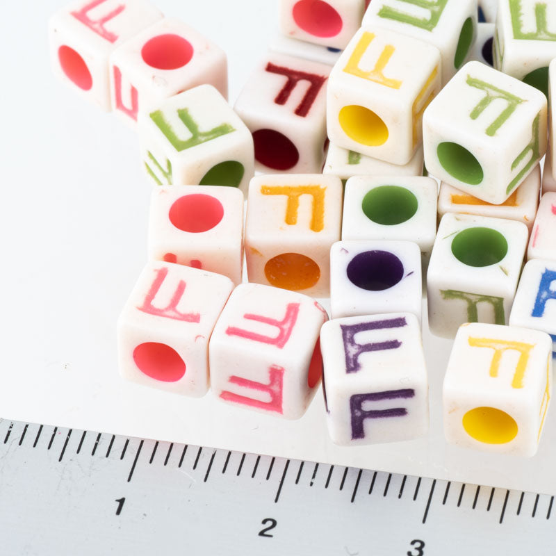 イニシャルビーズ （F）