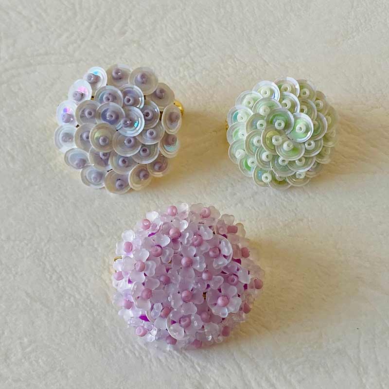 紫陽花のブローチ（ピンク）