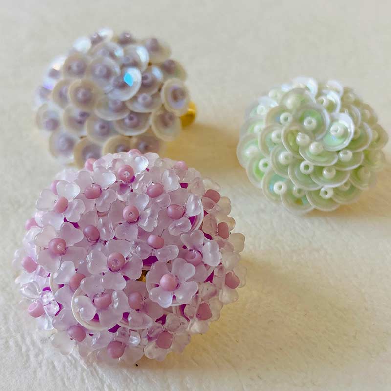 紫陽花のブローチ（ピンク）