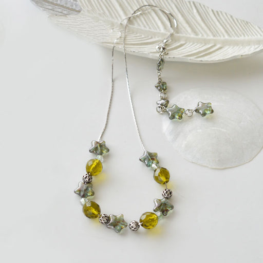 ハンドメイドの材料紹介「「夜空のきらめきネックレス(グリーン）」の材料」