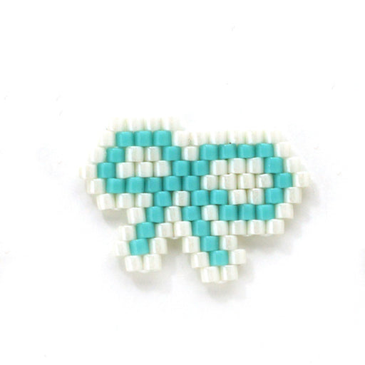 ハンドメイドの材料紹介「「シェイプドステッチで作るミニリボンブローチ（ターコイズ）」の材料」