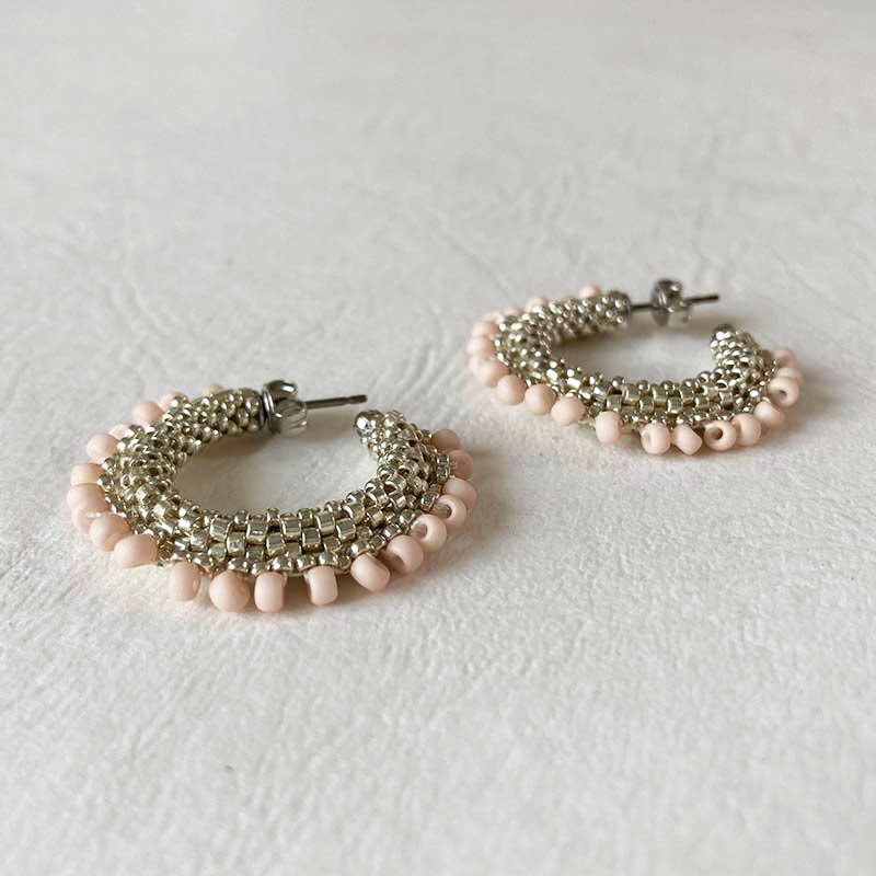 フープのイヤアクセサリー(シルバー・ピアス)