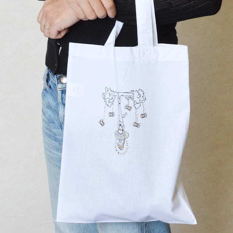 クラフトート(刺繍するひと)