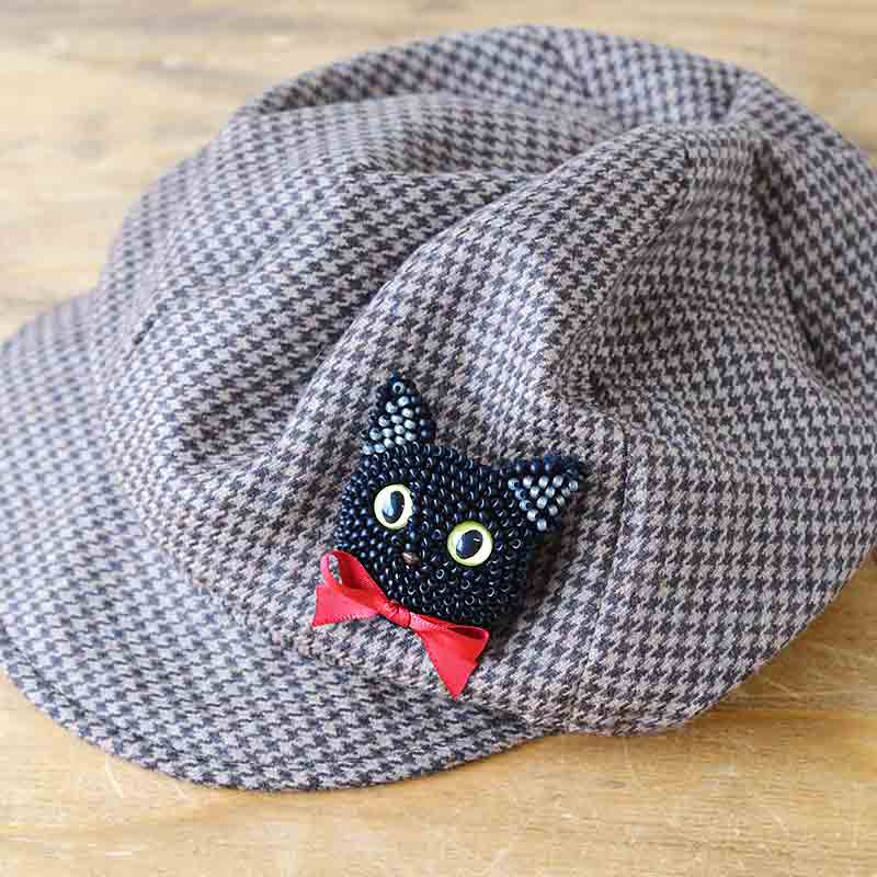 ビーズ編みの猫ブローチキット(黒猫)