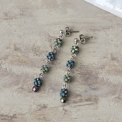 ハンドメイドの材料紹介「「ビーズボールのラインピアス（ブルー）」の材料」