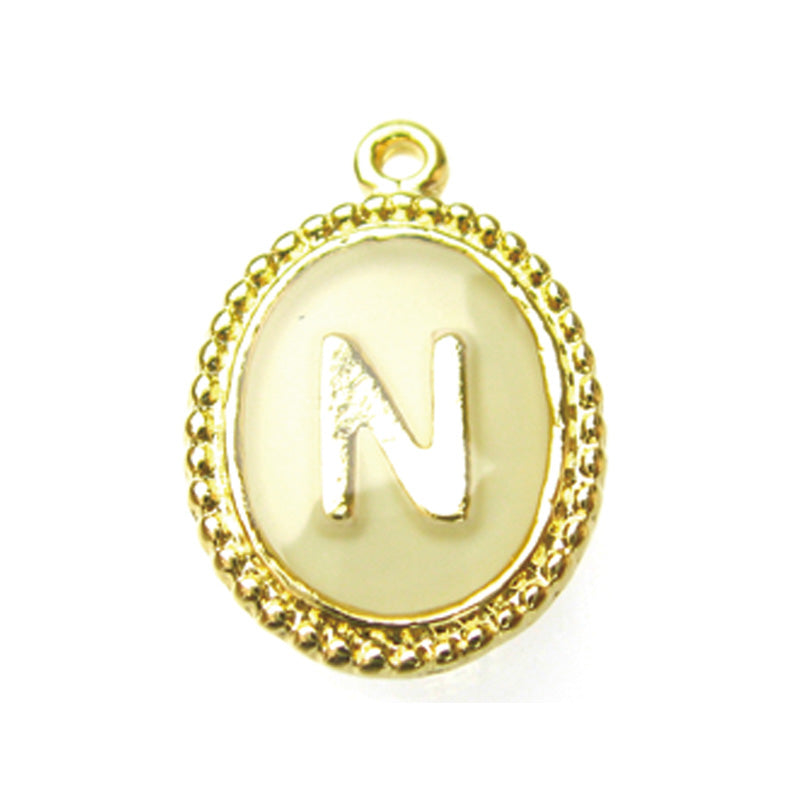 アルファベットチャーム（ホワイト・G）