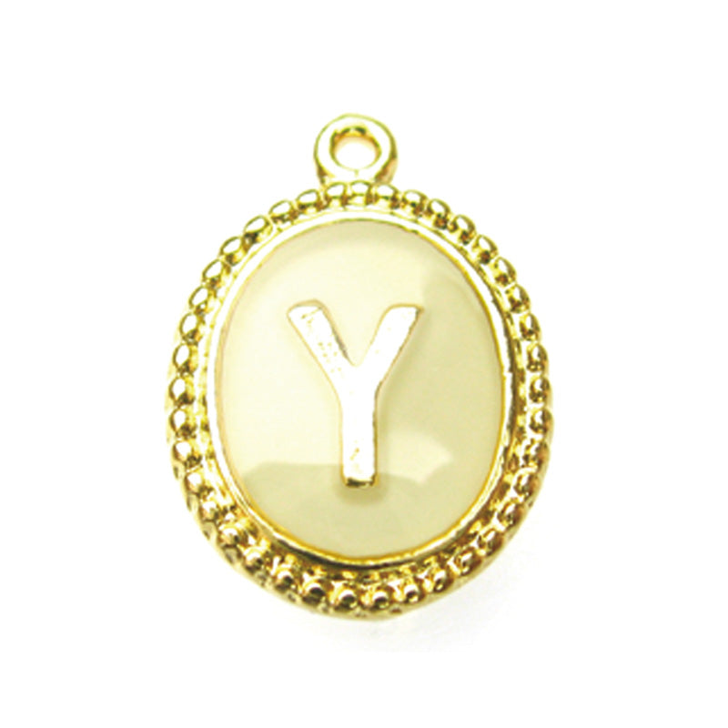 アルファベットチャーム（ホワイト・G）