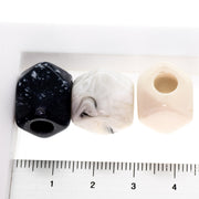 プラスチックビーズ