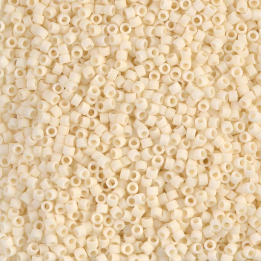 デリカビーズ DB762