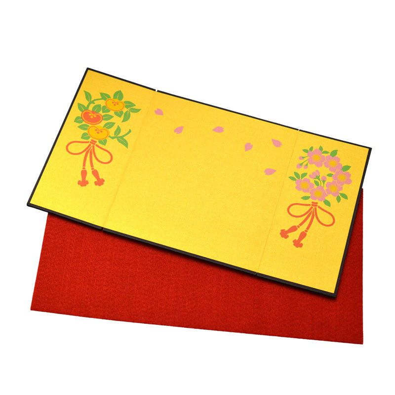 三つ折屏風（緋毛氈付）桜と橘