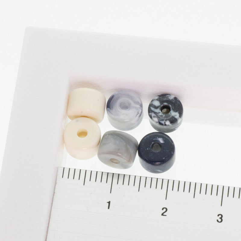 プラスチックビーズ