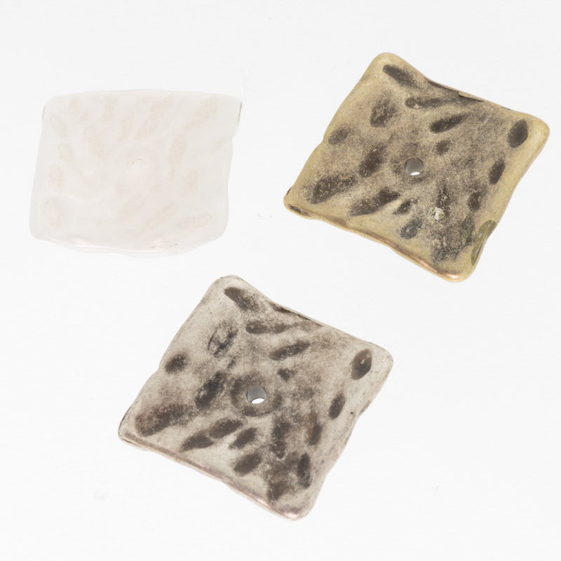 プラスチックビーズ