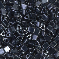 シャープトライアングル STR451