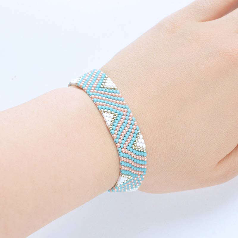 シンバルのビーズエンドを使ったペヨーテブレス