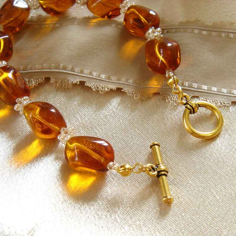 ビーズボールとグラスビーズのブレスレット(茶)