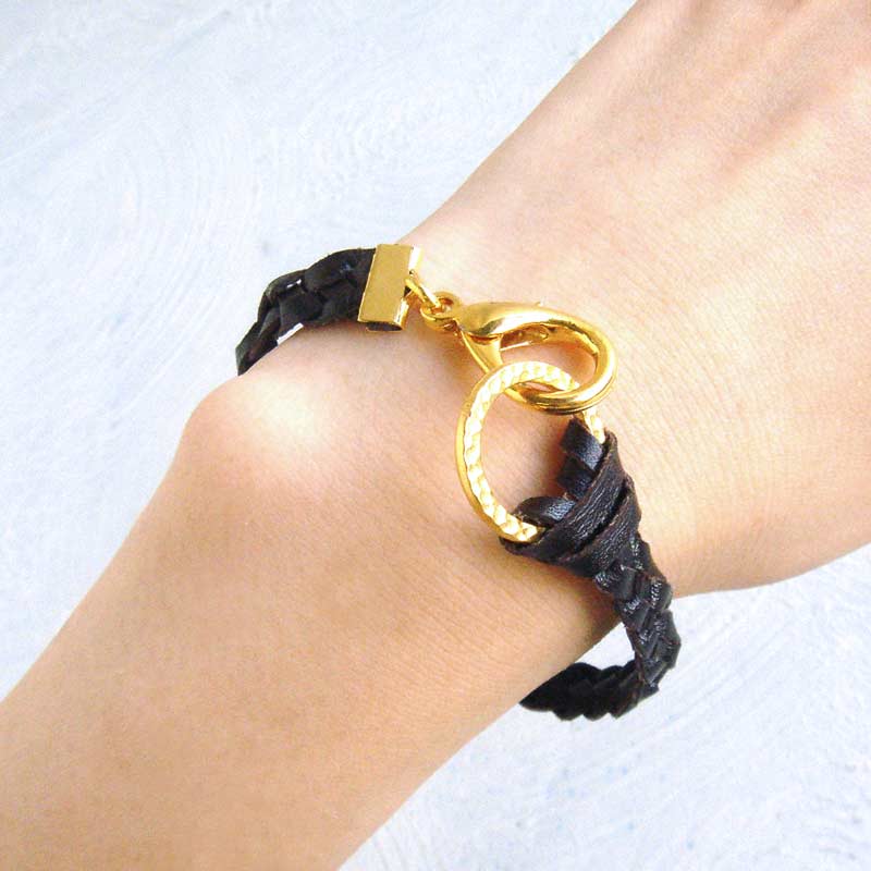 レザーコードのメタルリングブレスレット(BR×BR)