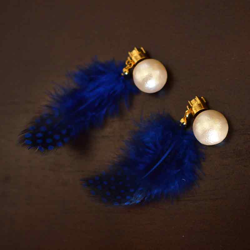 フェザーマグネットピアス