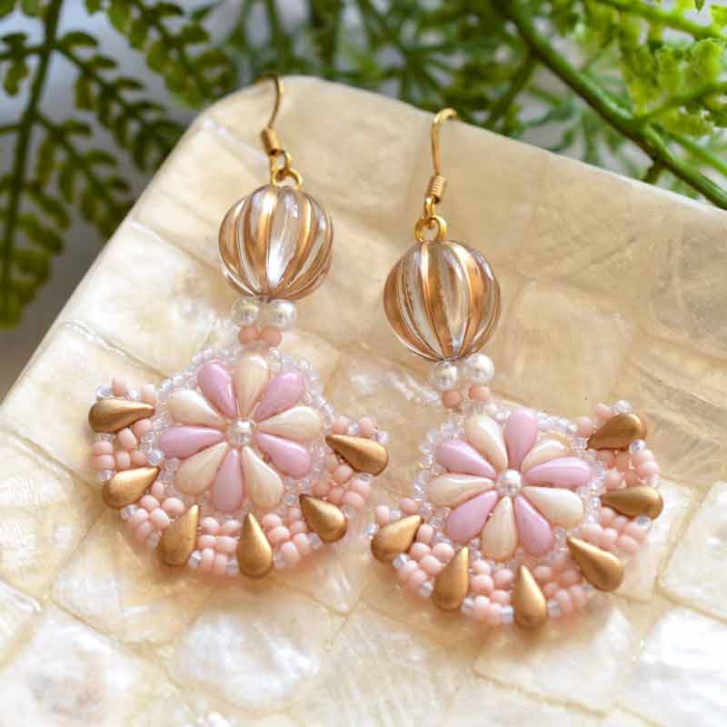 ドロップデュオフラワーのピアス