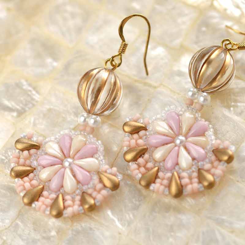 ドロップデュオフラワーのピアス