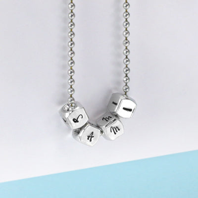 3D キューブ　約6×6×6mm