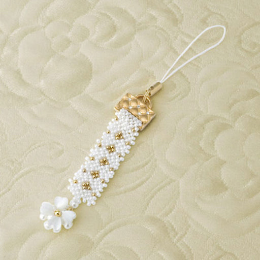 ライトアングルウィーブのレーシー・ストラップ