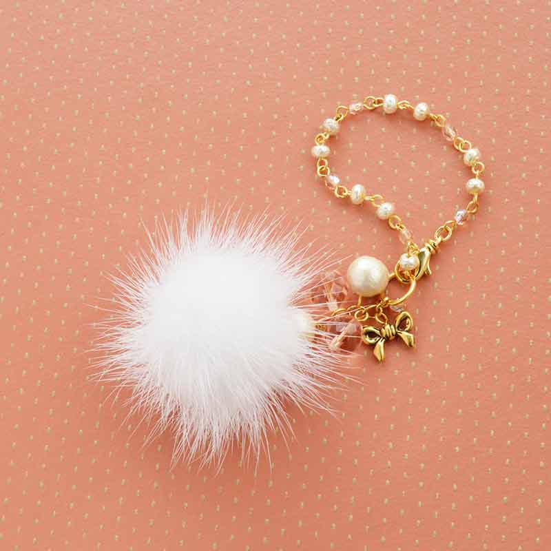 ミンクボールのバッグチャーム