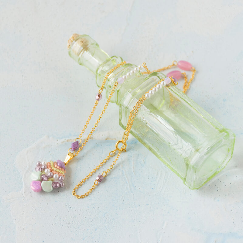 ピンクのお魚ペンダント