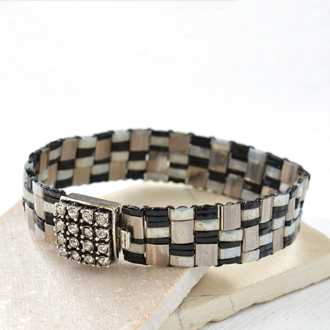 ハンドメイドの材料紹介「「Geometrical Patterned Bracelet」の材料」