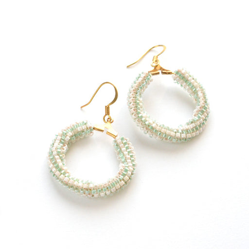 ハンドメイドの材料紹介「「チューブラーペヨーテで作るピアス」の材料」