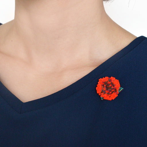 ハンドメイドの材料紹介「「ばらのブローチ」の材料」