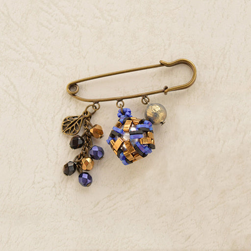 ハンドメイドの材料紹介「「スタービーズボールのブローチ（HTL*QTLコラボール)」の材料」