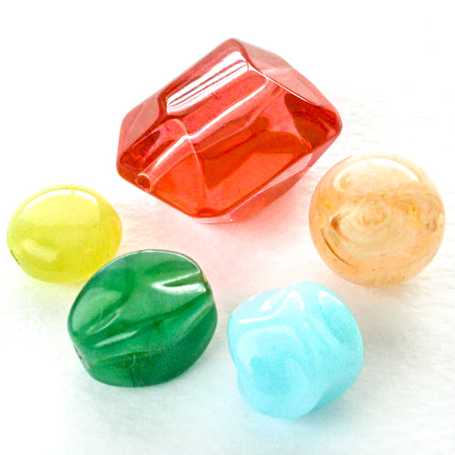 樹脂パーツ・ビーズ