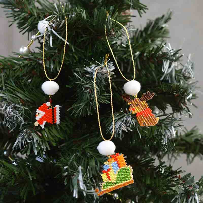 シェイプドステッチで作るクリスマスオーナメント(トナカイ)