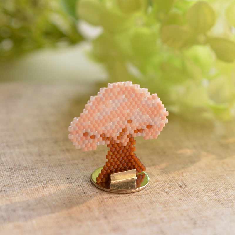 シェイプドステッチで作る桜