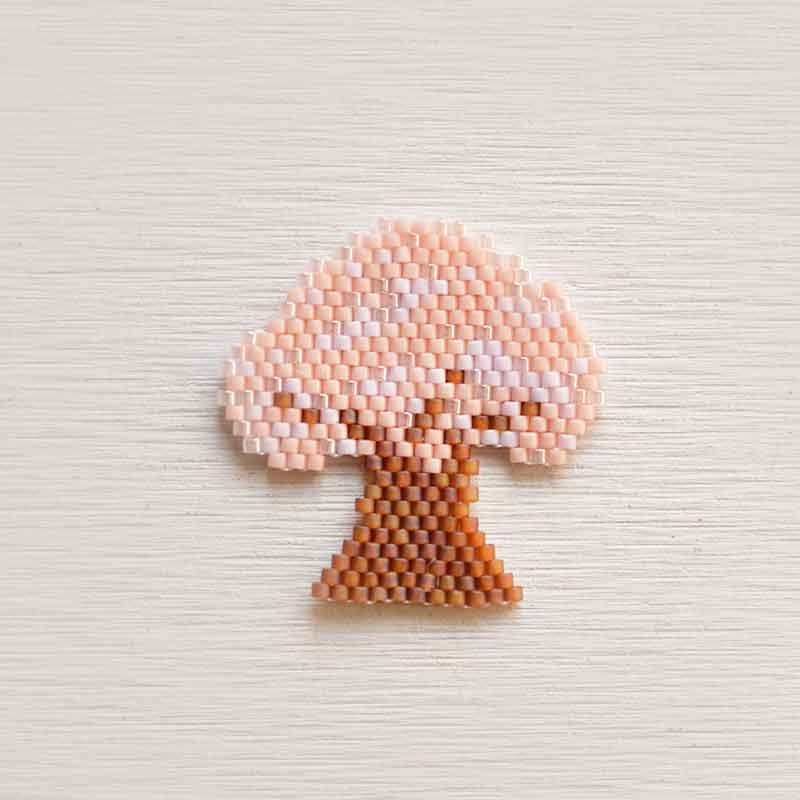 シェイプドステッチで作る桜
