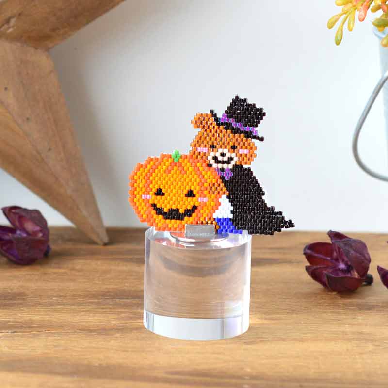 シェイプドステッチで作るくまさんのハロウィン（パンプキンと仲良しそらくん）