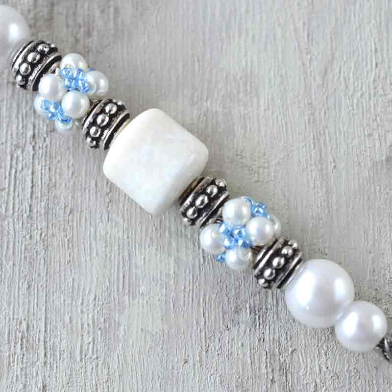 ビーズボールとパールのブレスレットヘルパー